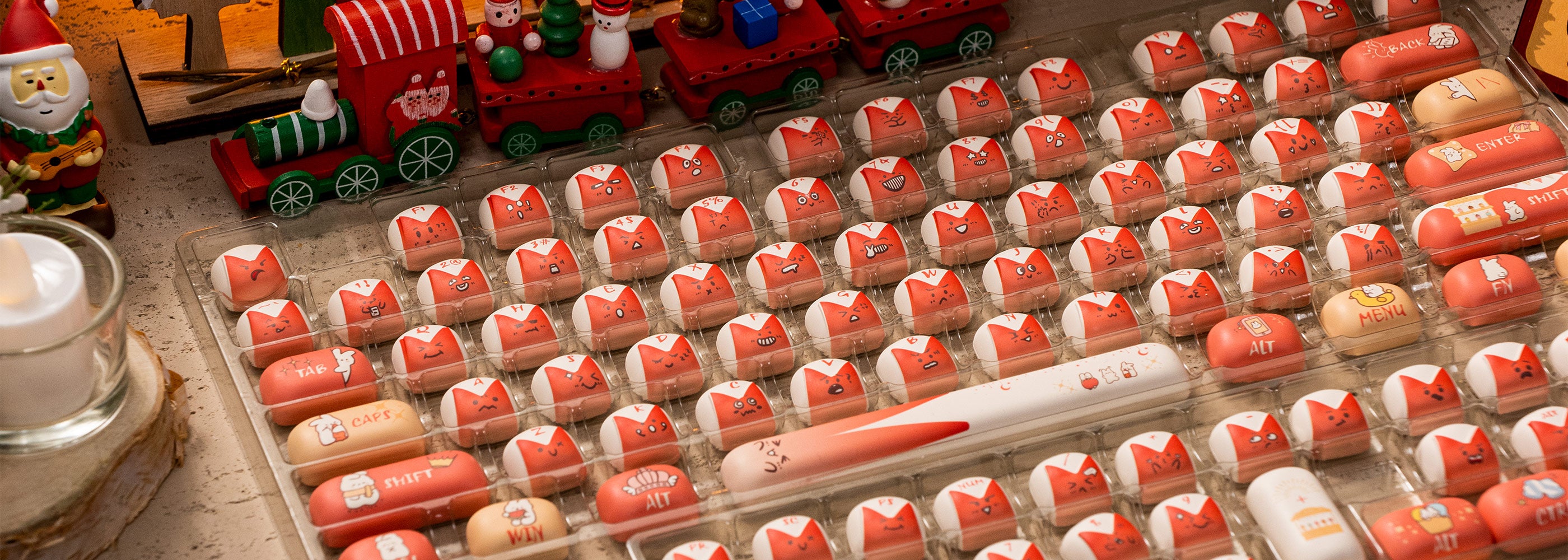 Akko-Bunny-Apple-Keycap-Set