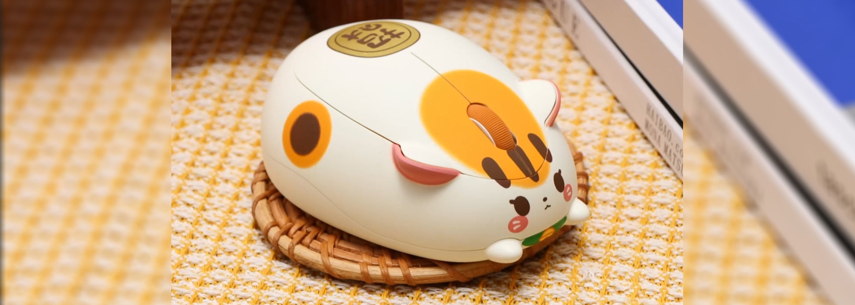 Akko-Fortune-Cat-Mouse