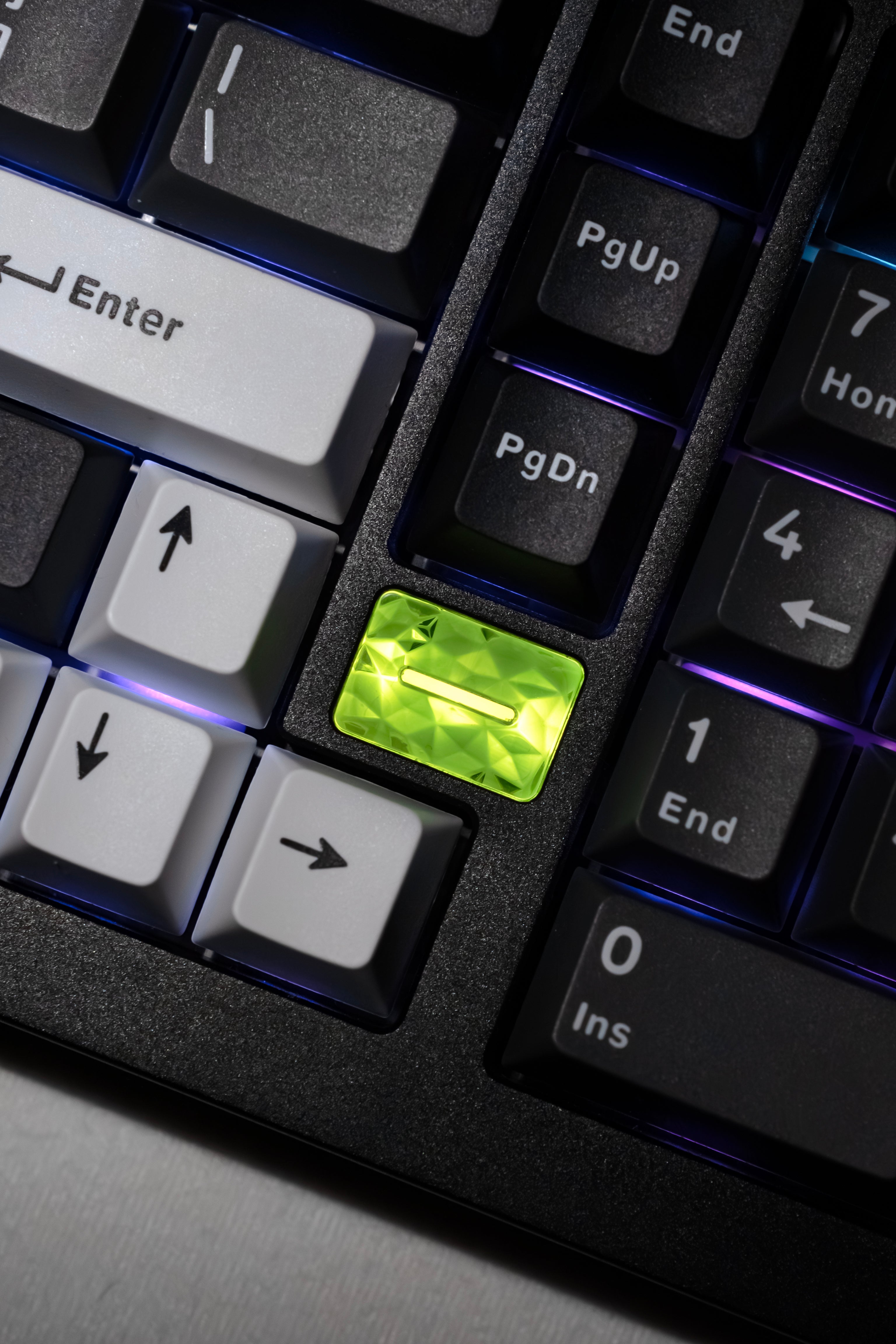 Akko-Mineral-02-VIA-DIY-Kit-Programmable RGB Light