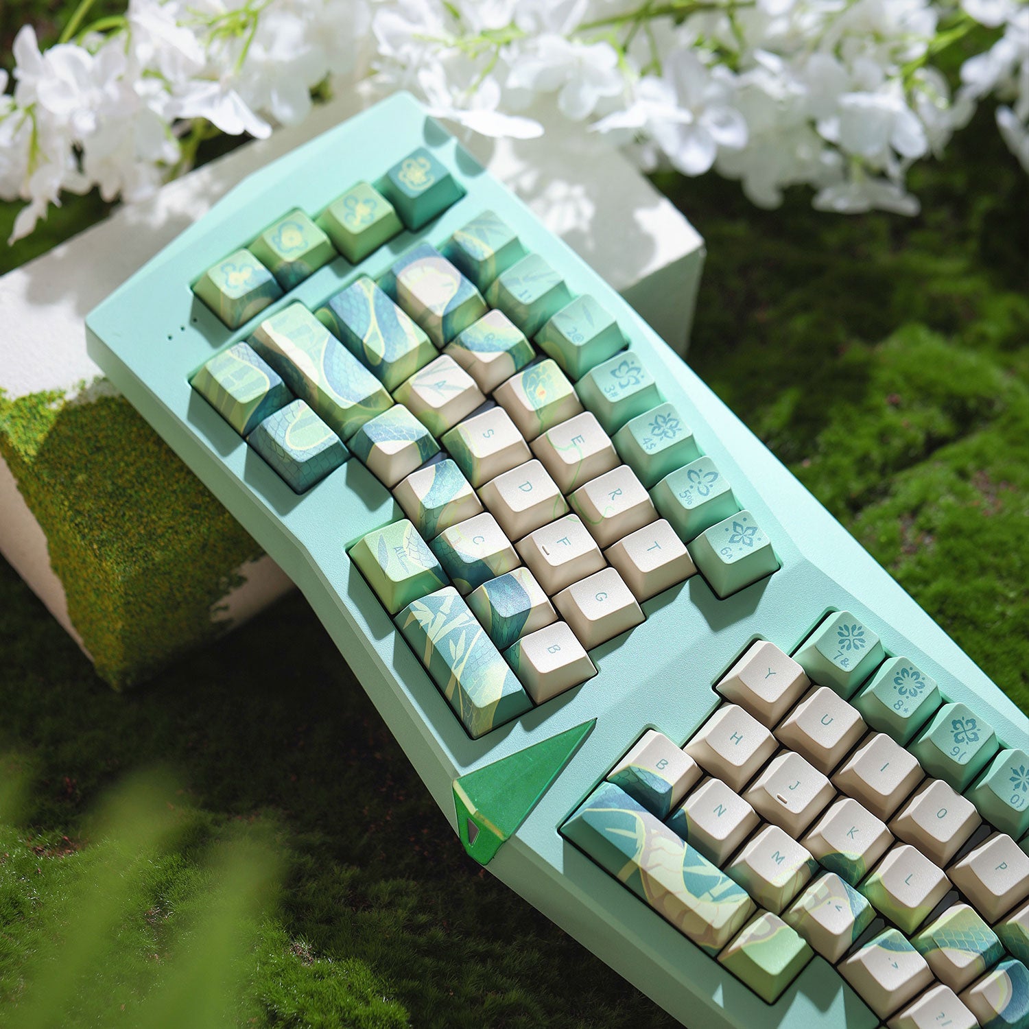 Akko-Year-of-Snake-Armor-Green-Snake