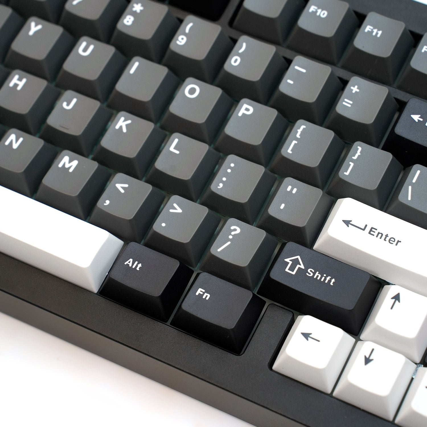 Akko Mineral 01 VIA Custom Mechanical Keyboard Black Silver Keycap Details