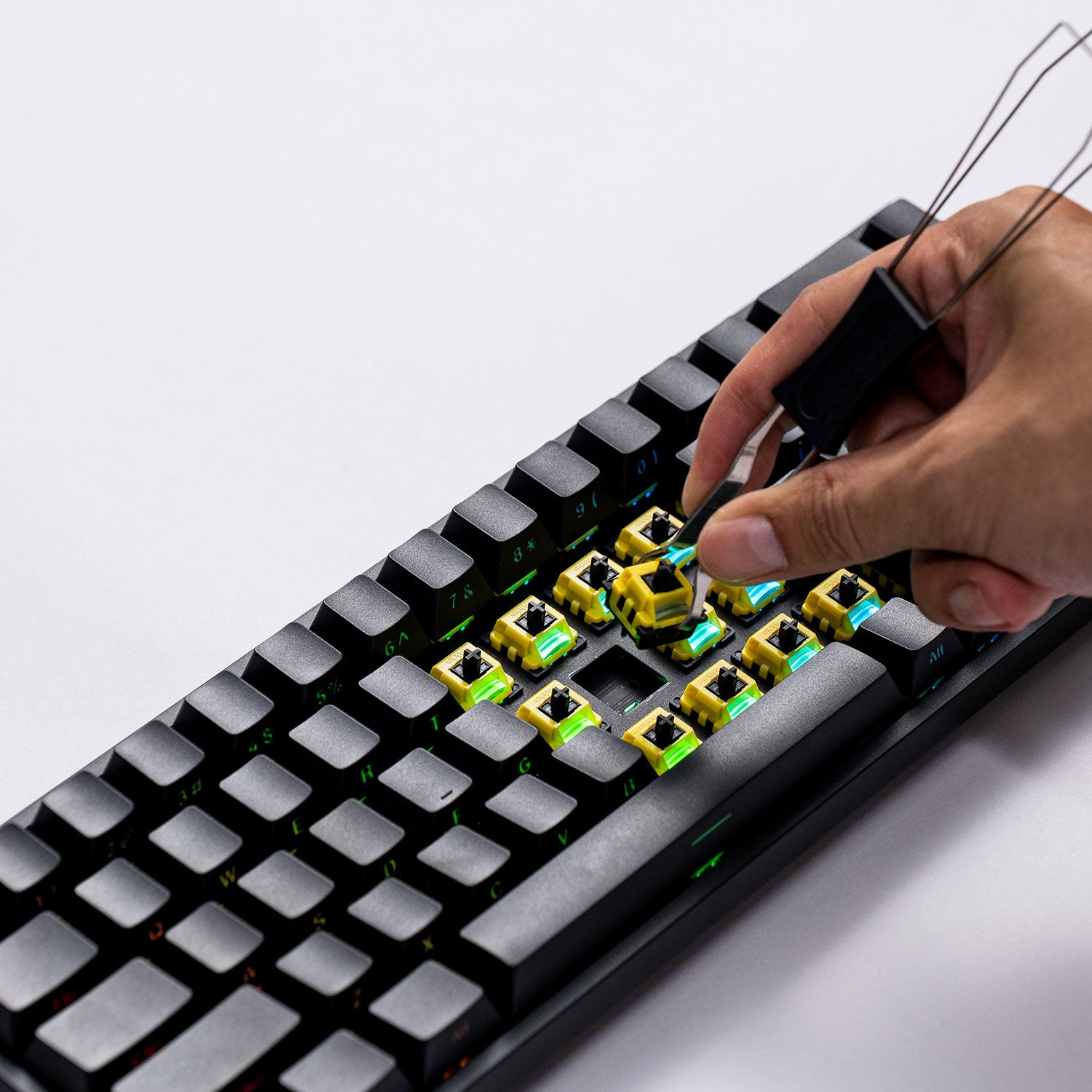 Monsgeek-FUN68-HE-Black-Magnetic-Keyboard-flash