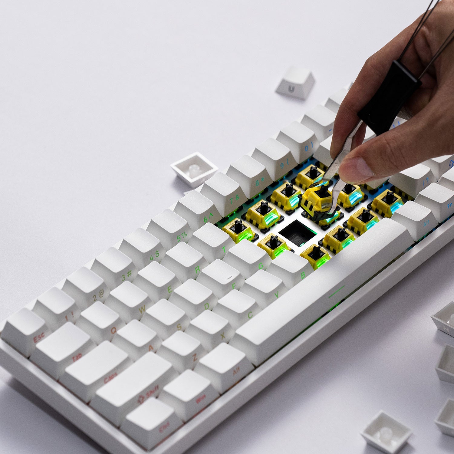 Monsgeek-FUN68-HE-Magnetic-Keyboard-flash