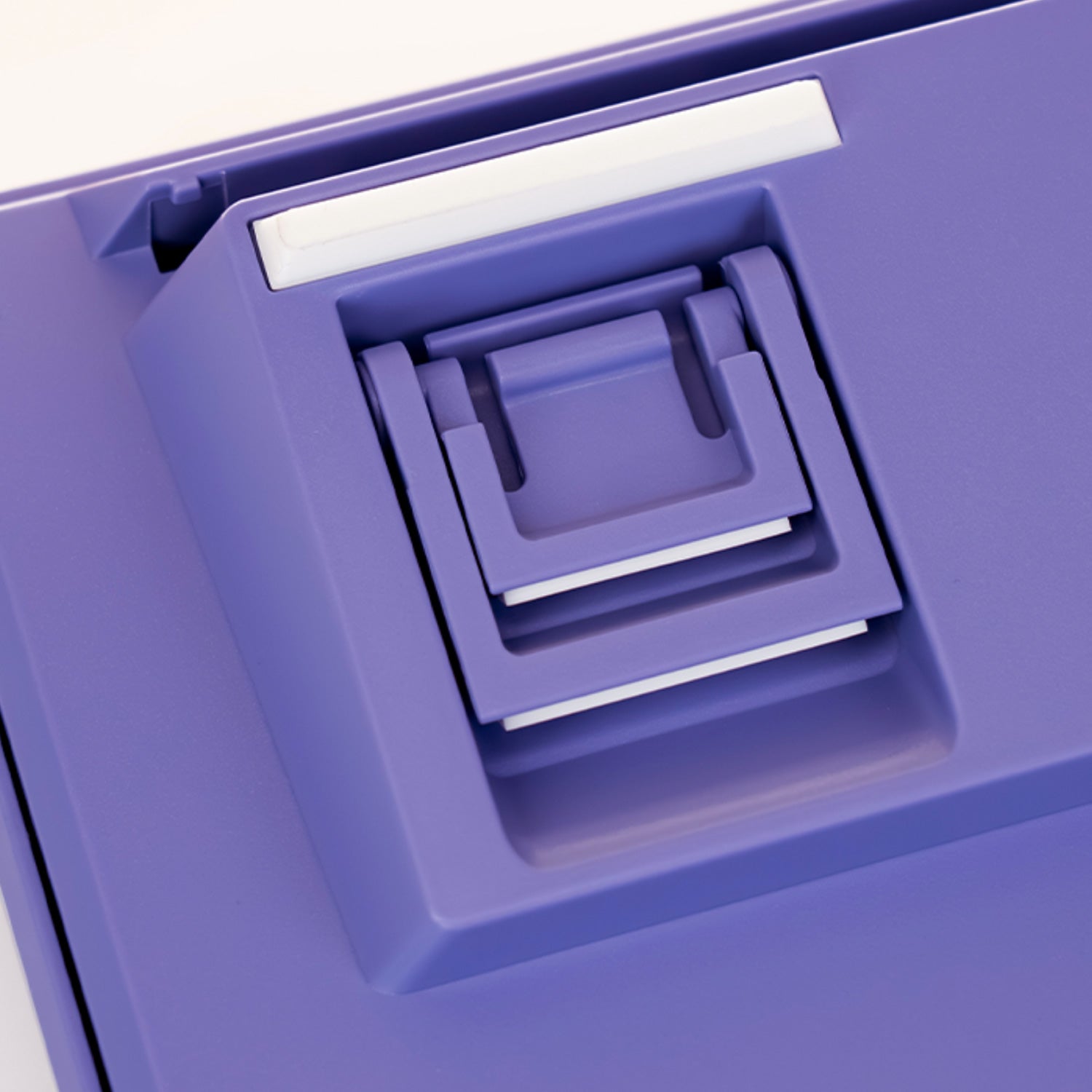 Akko-3108-Purple-Stand