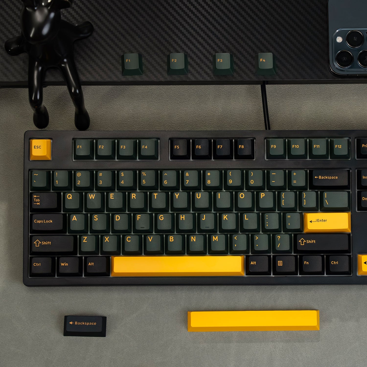 Akko-Black-Gold-3108v3-side-details