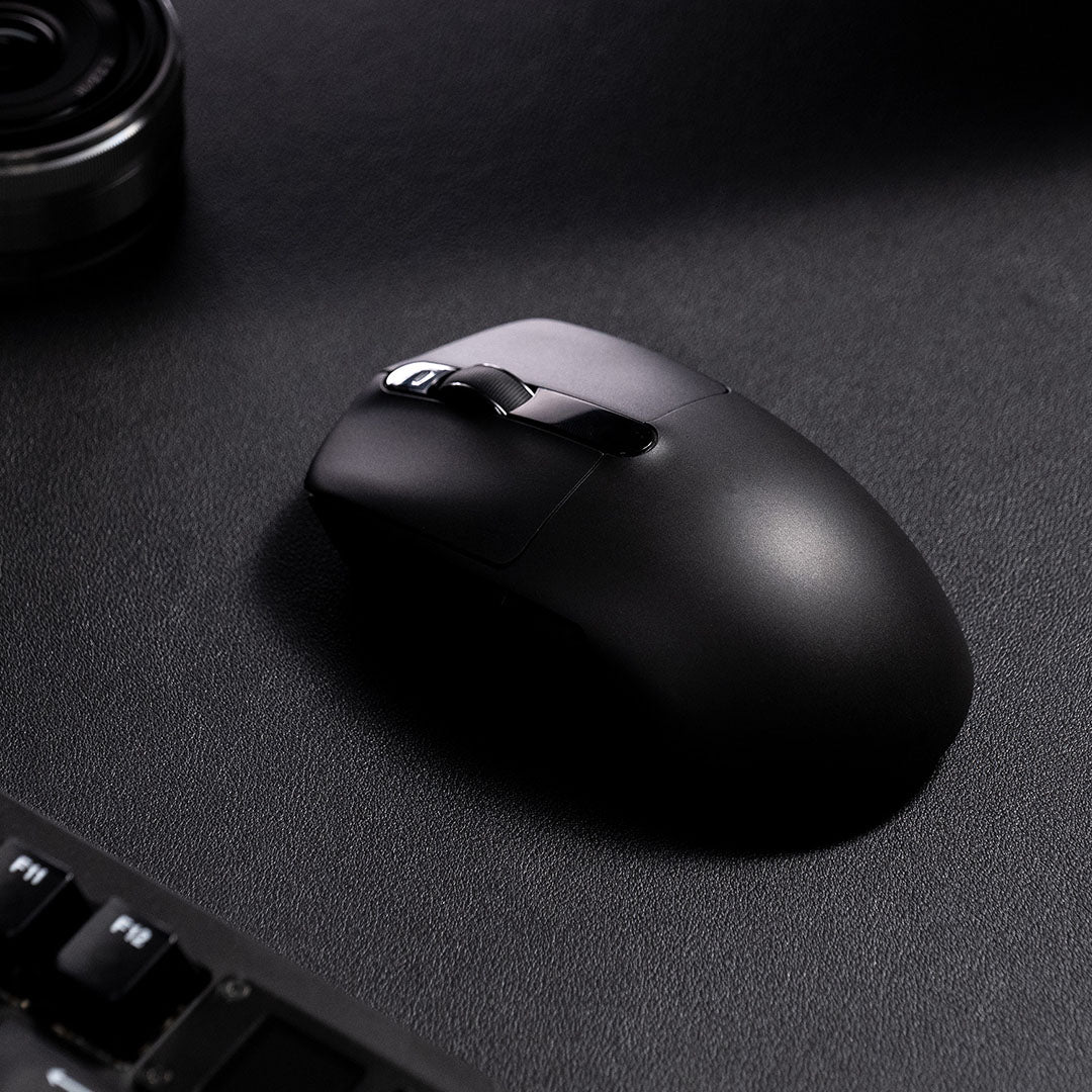 Akko-Dash-Gaming-Mouse-Black-Dteails