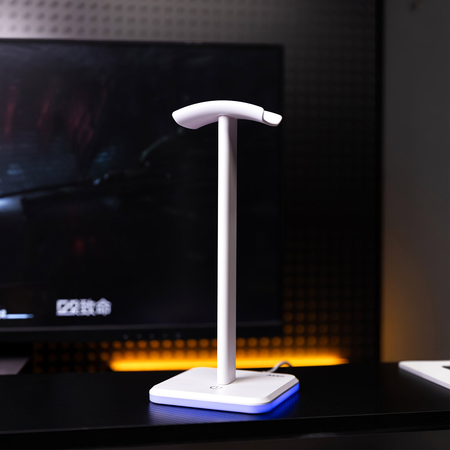 Akko-Headset-Stand-Detail