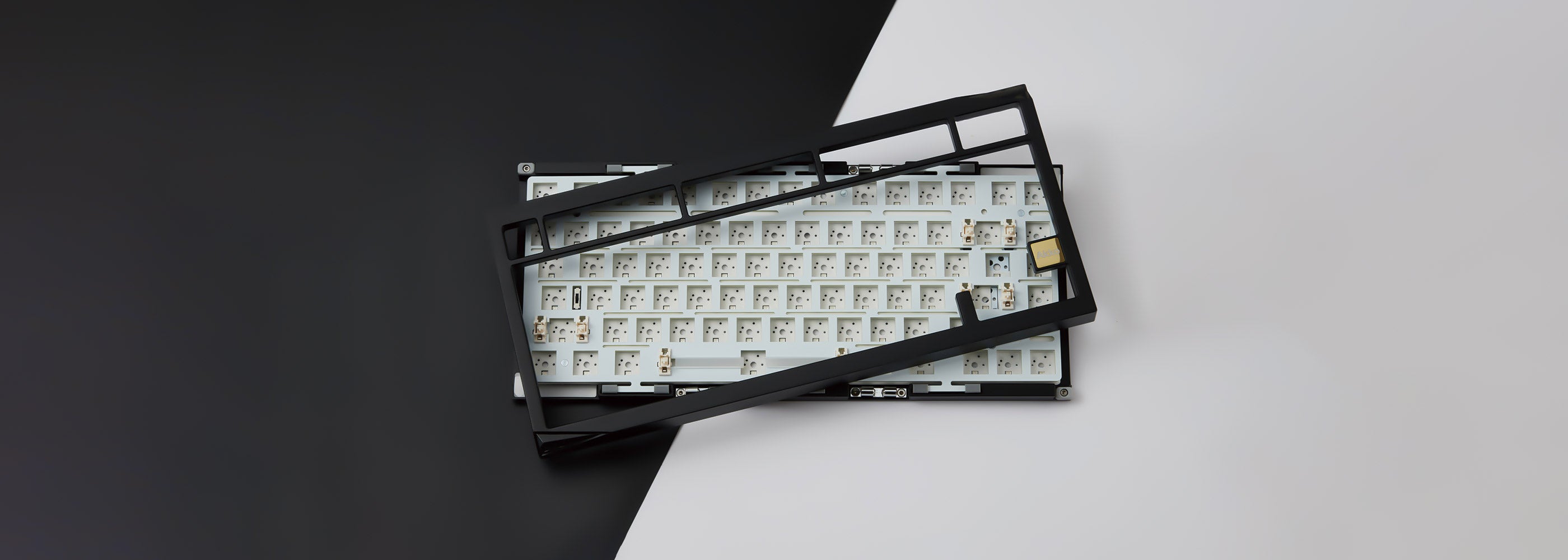 Akko-Mineral-01-VIA-DIY-KIT-Banner