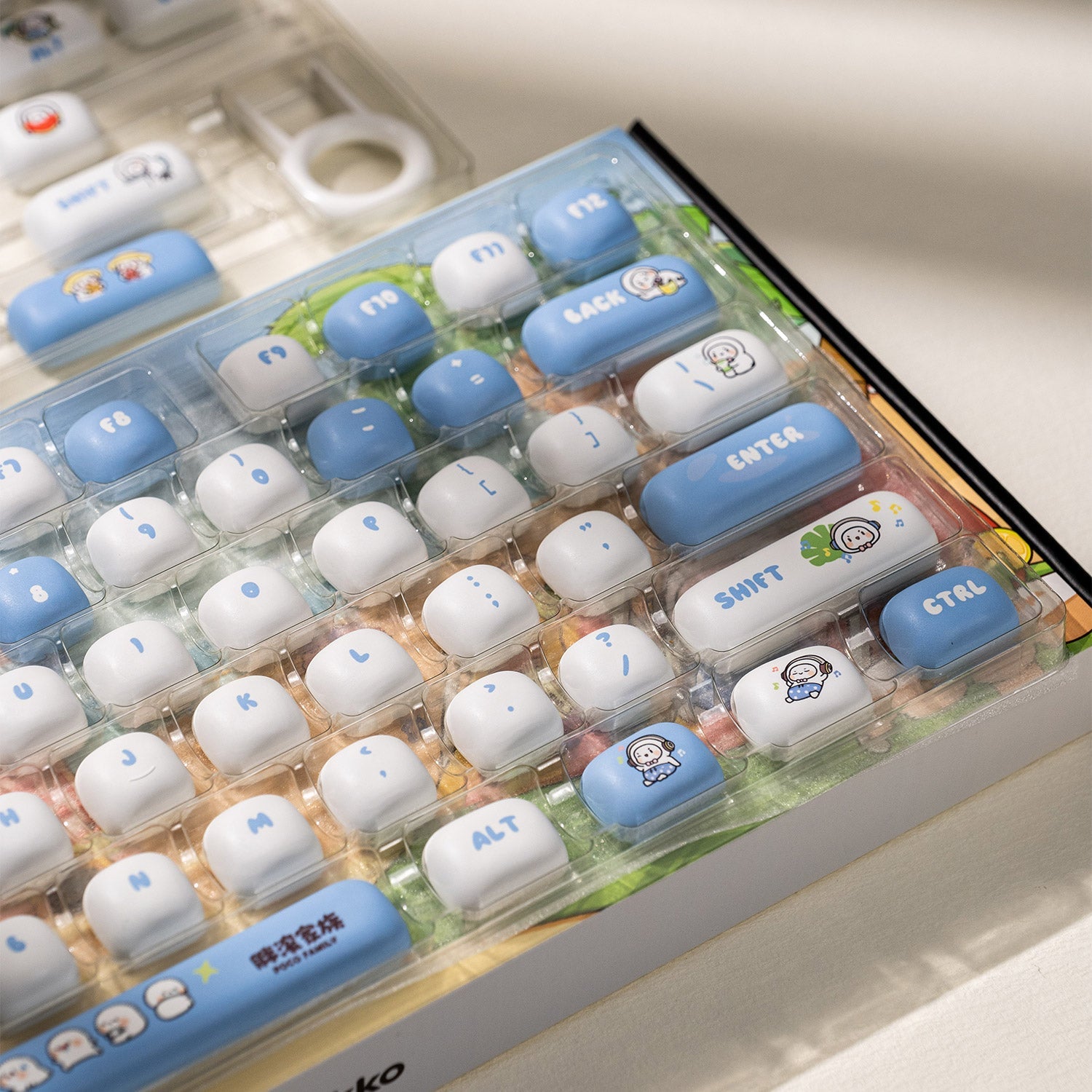 POCO Family POCO Seal Keycap Set Side Details