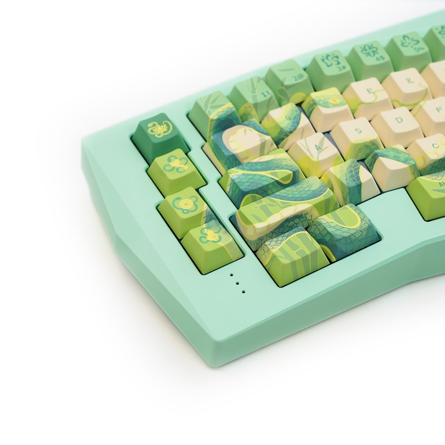 Akko Year of Snake Armor Left Details