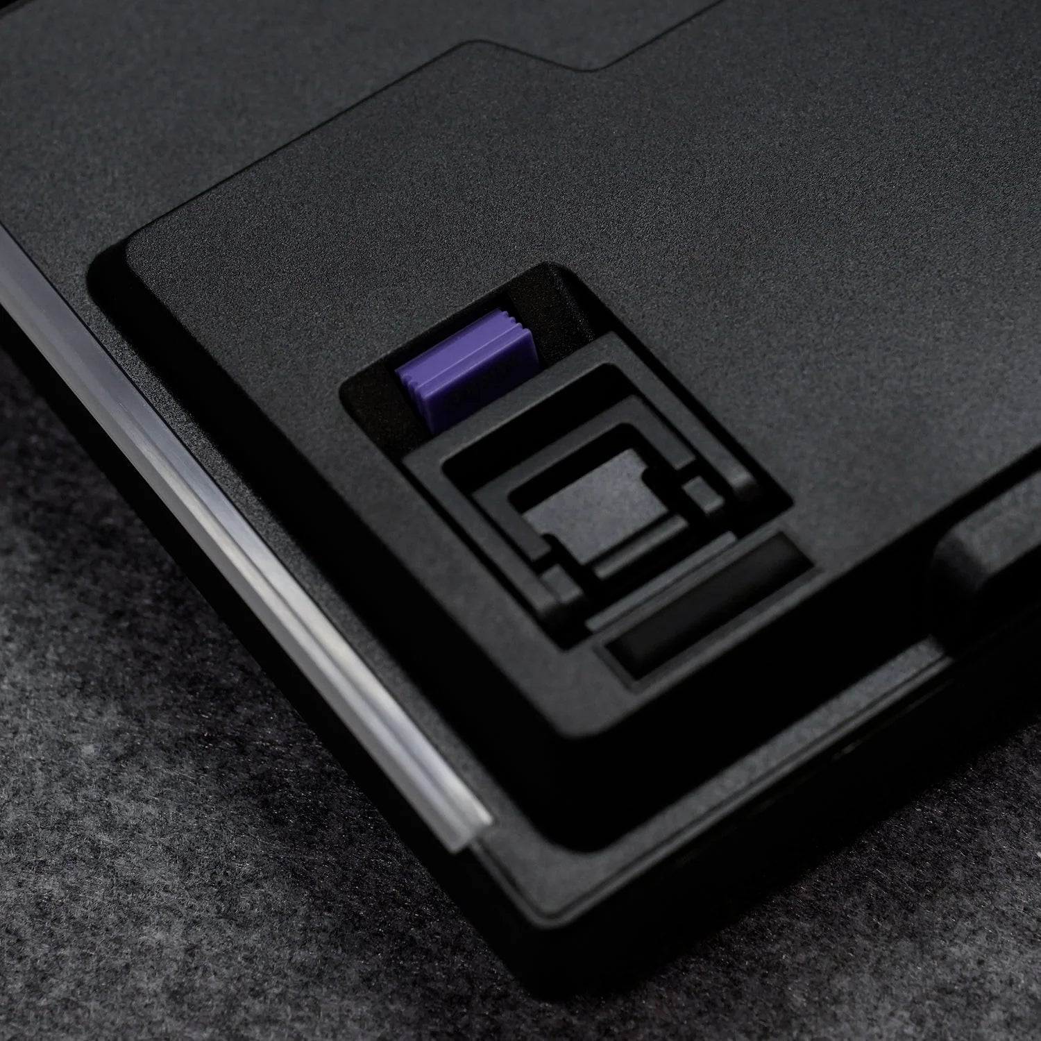 Akko_5075_V3_Mechanical_Keyboard_Adjustable_Height