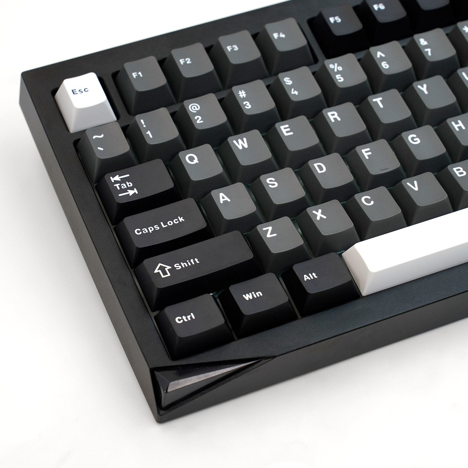 Akko Mineral 01 VIA Custom Mechanical Keyboard Left Details