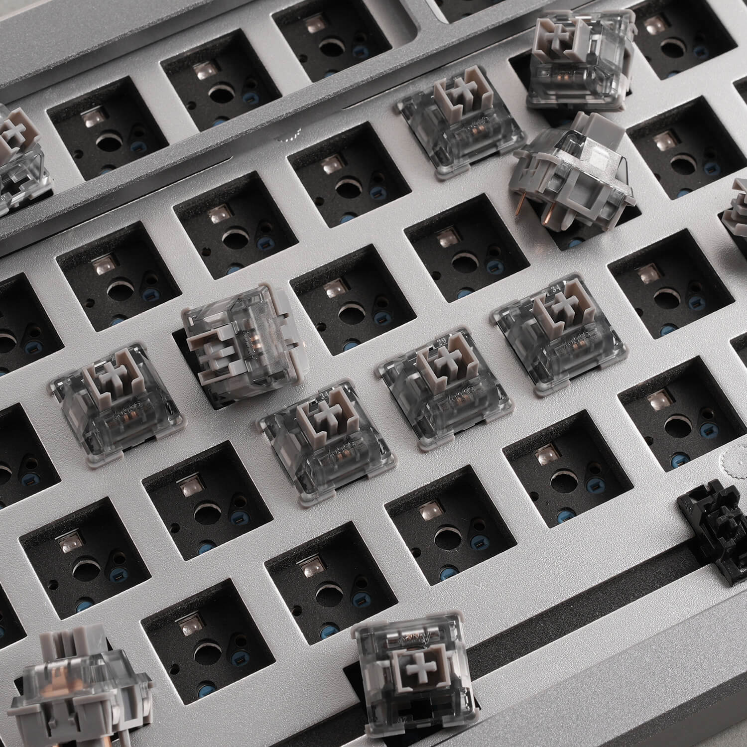 V3-Silver-Pro-Switch-_45pcs_
