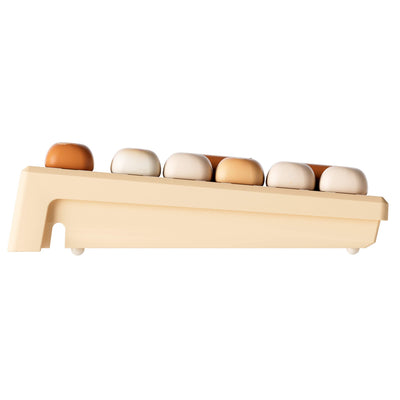 akko-mg108-bun-wonderland-side-view